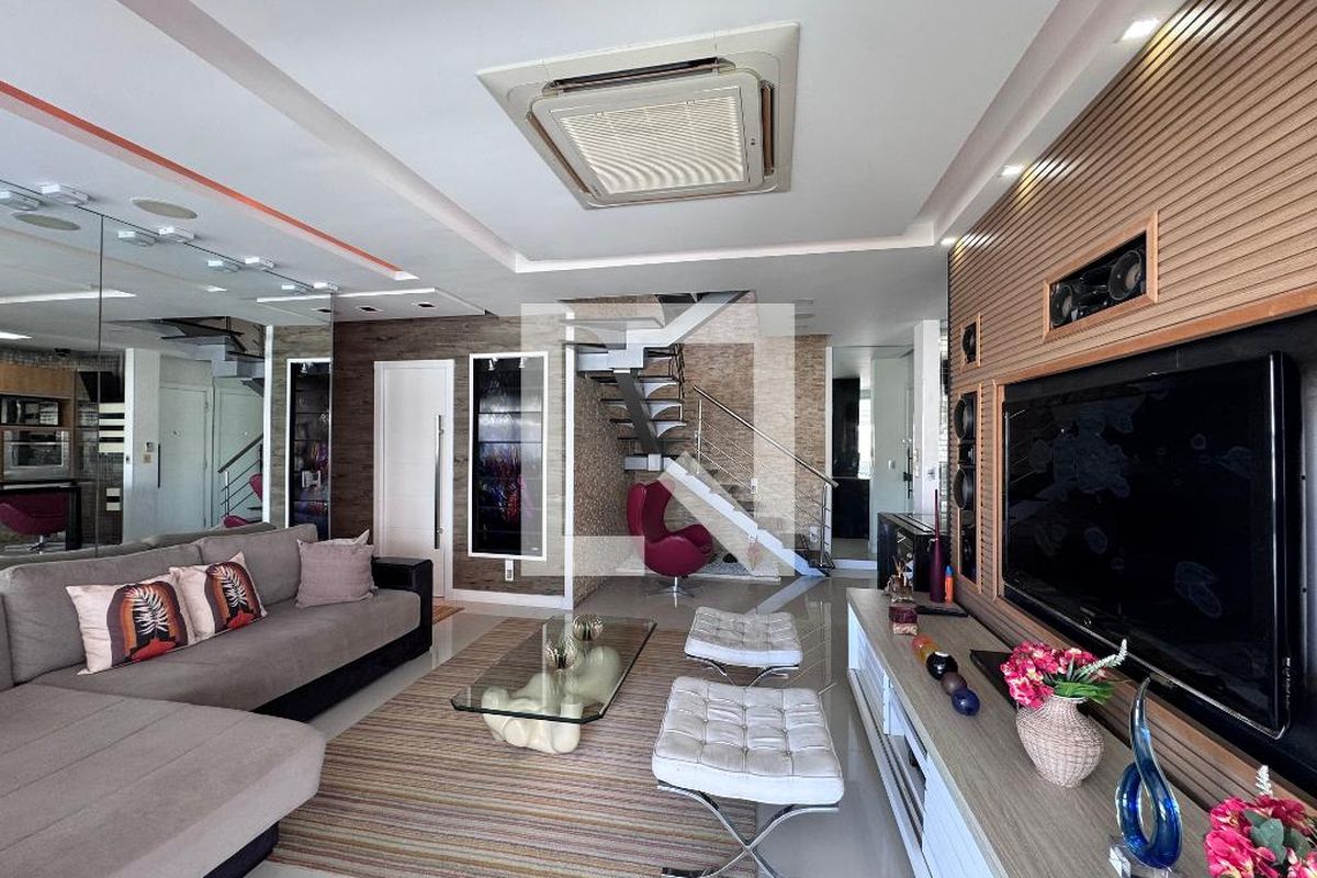 Cobertura, 3 quartos, 200 m² - Foto 3