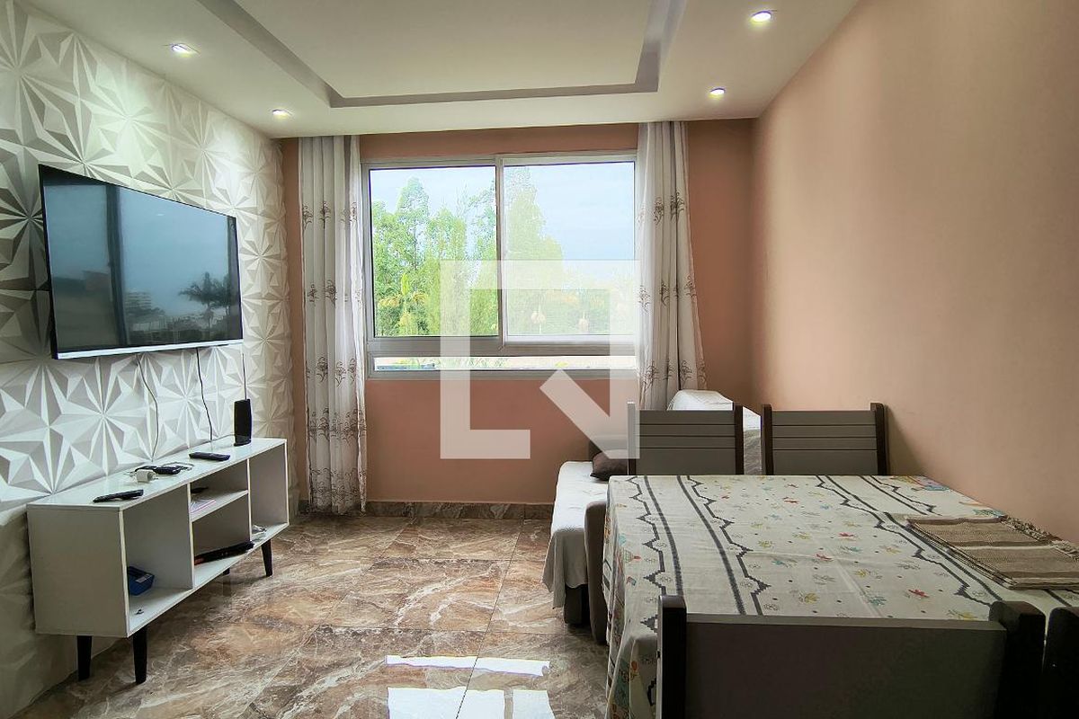 Apartamento, 2 quartos, 43 m² - Foto 2
