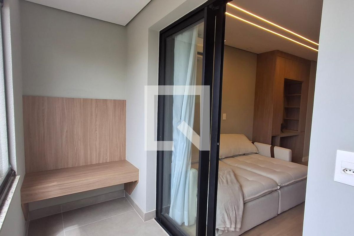 Apartamento à Venda - Bosque, 1 Quarto,  56 m2 em , Campinas - sp | SoloBR