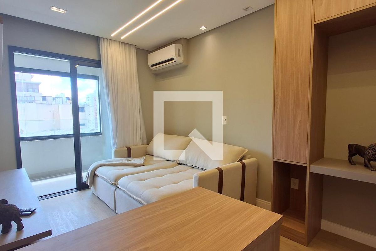 Apartamento à Venda - Bosque, 1 Quarto,  56 m2 em , Campinas - sp | SoloBR