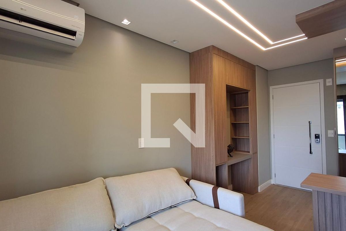 Apartamento à Venda - Bosque, 1 Quarto,  56 m2 em , Campinas - sp | SoloBR