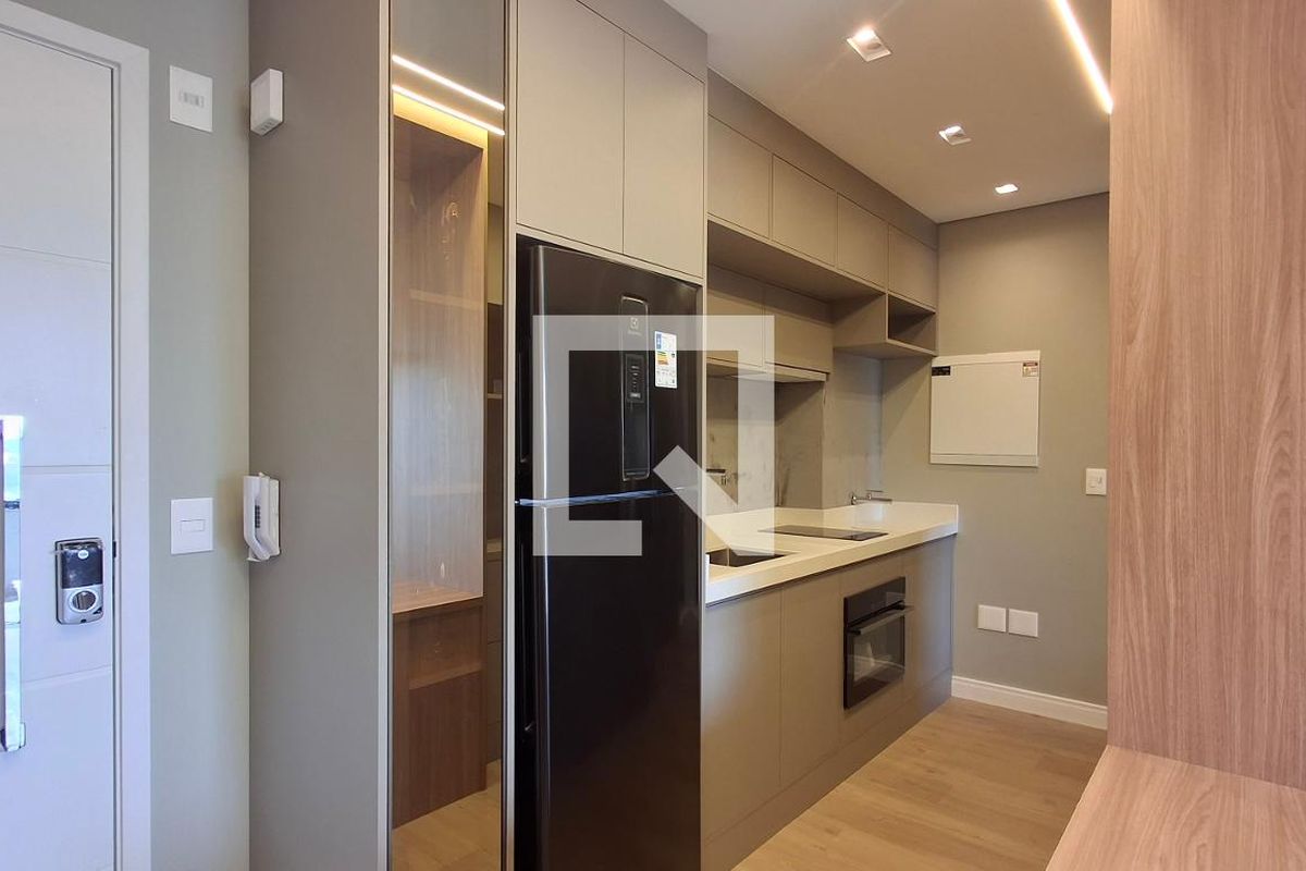 Apartamento à Venda - Bosque, 1 Quarto,  56 m2 em , Campinas - sp | SoloBR
