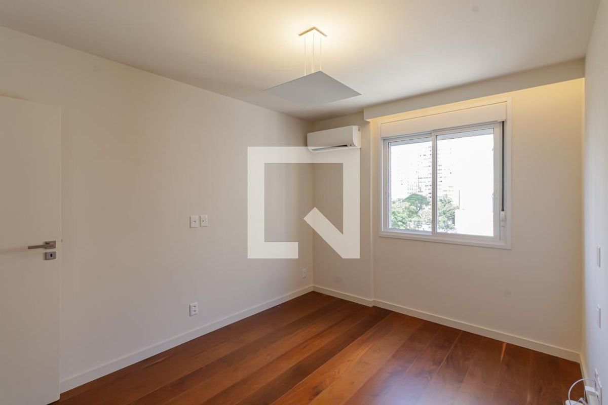 Apartamento, 3 quartos, 193 m² - Foto 13