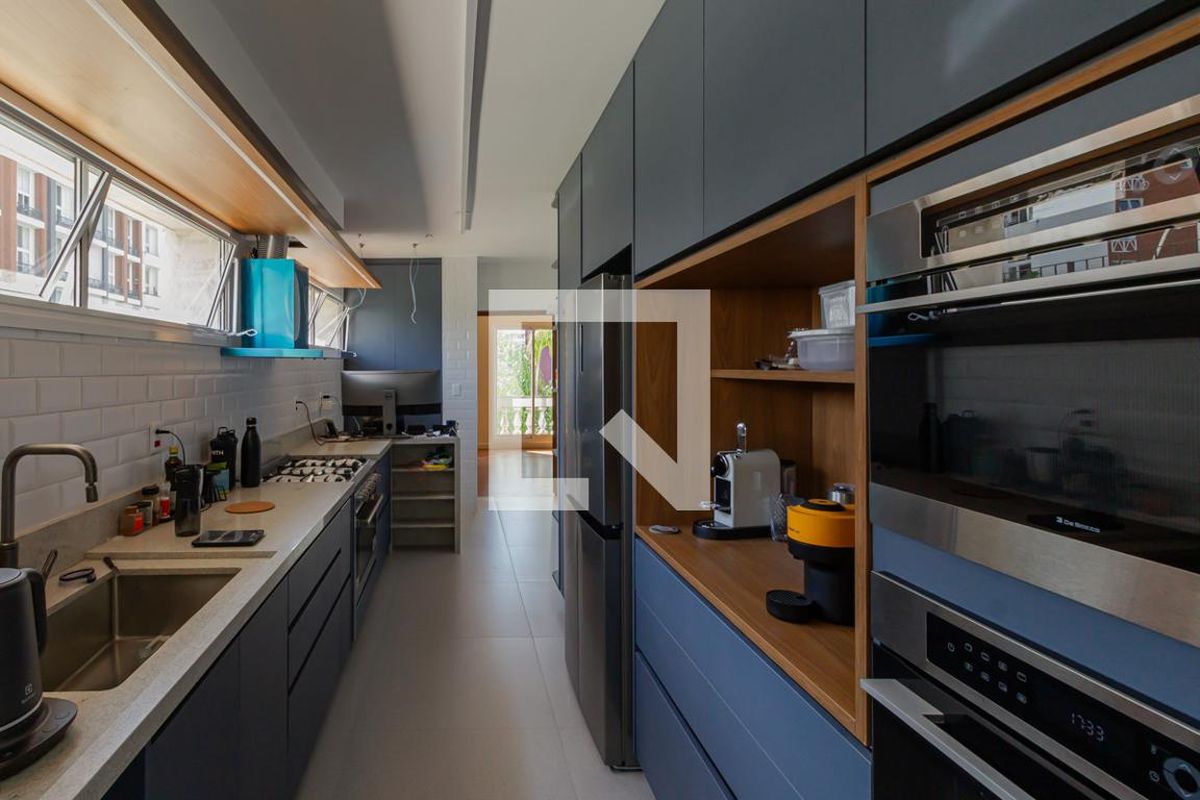 Apartamento, 3 quartos, 193 m² - Foto 43