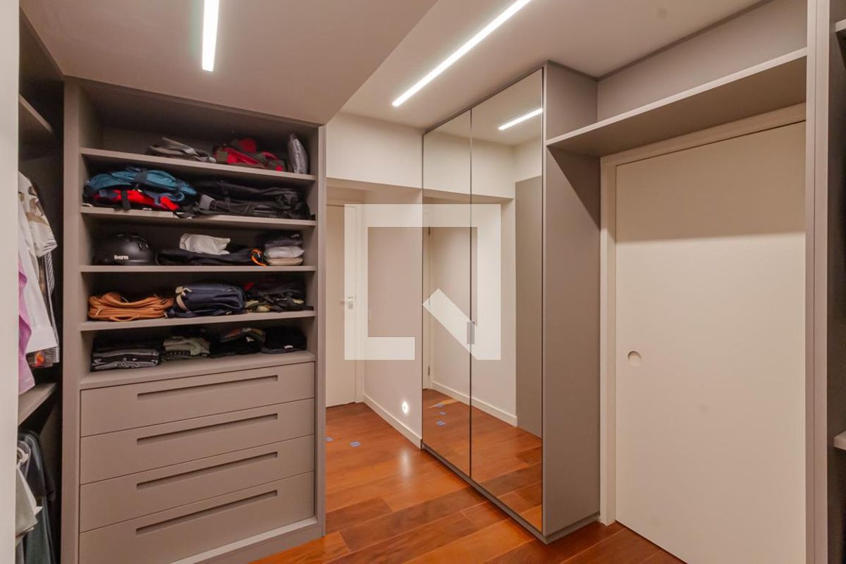 Apartamento, 3 quartos, 193 m² - Foto 26