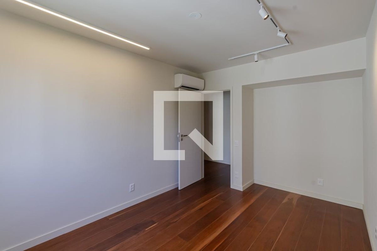 Apartamento, 3 quartos, 193 m² - Foto 22