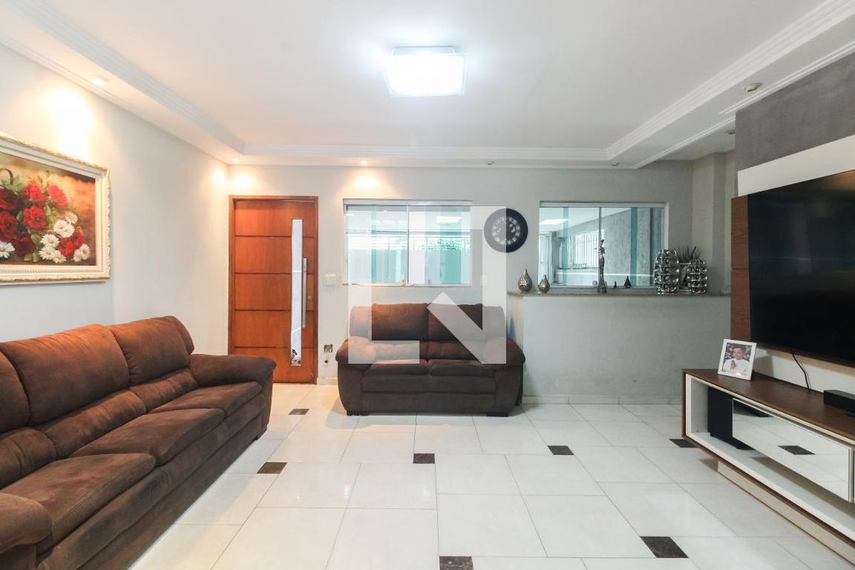 Casa, 3 quartos, 144 m² - Foto 1