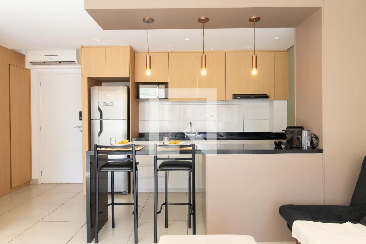 Apartamento à Venda - Bosque, 1 Quarto,  46 m2 em , Campinas - sp | SoloBR