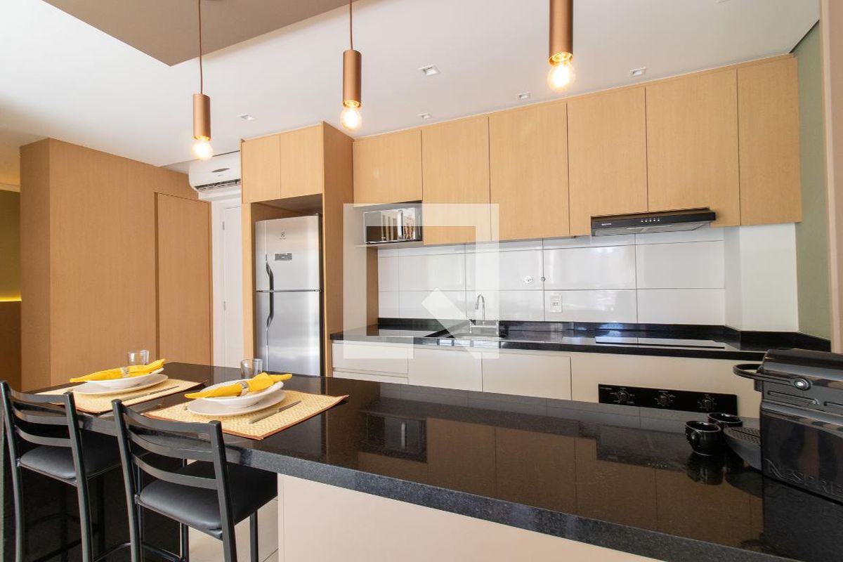 Apartamento à Venda - Bosque, 1 Quarto,  46 m2 em , Campinas - sp | SoloBR