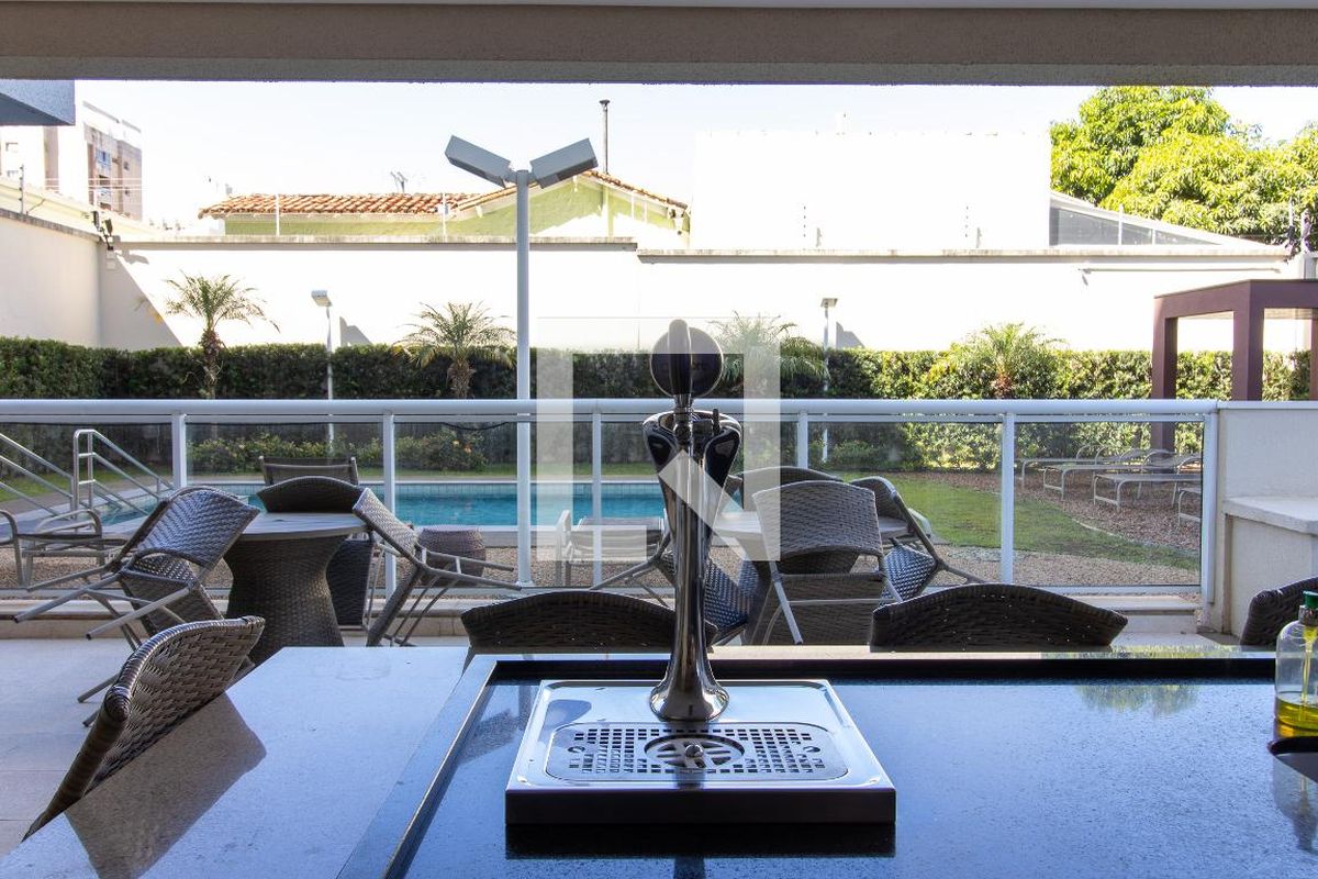 Apartamento à Venda - Bosque, 1 Quarto,  46 m2 em , Campinas - sp | SoloBR