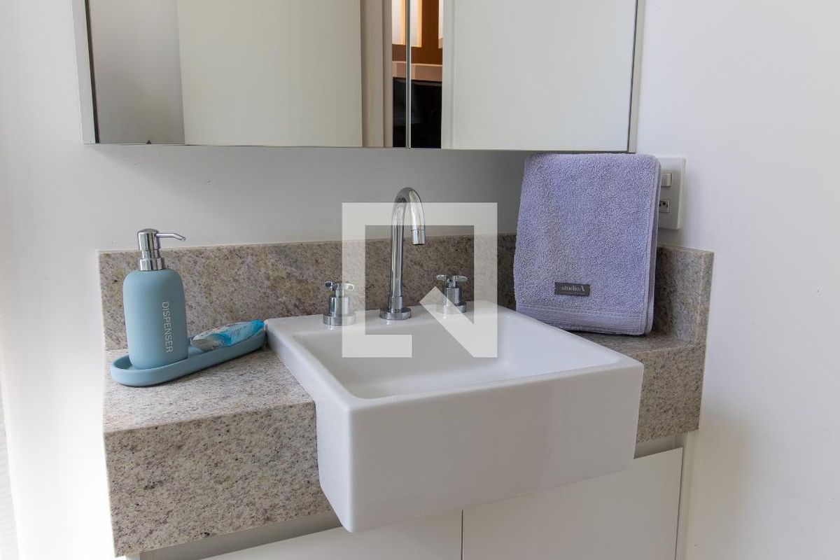 Apartamento à Venda - Bosque, 1 Quarto,  46 m2 em , Campinas - sp | SoloBR