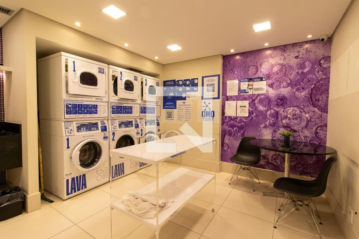 Apartamento à Venda - Bosque, 1 Quarto,  46 m2 em , Campinas - sp | SoloBR