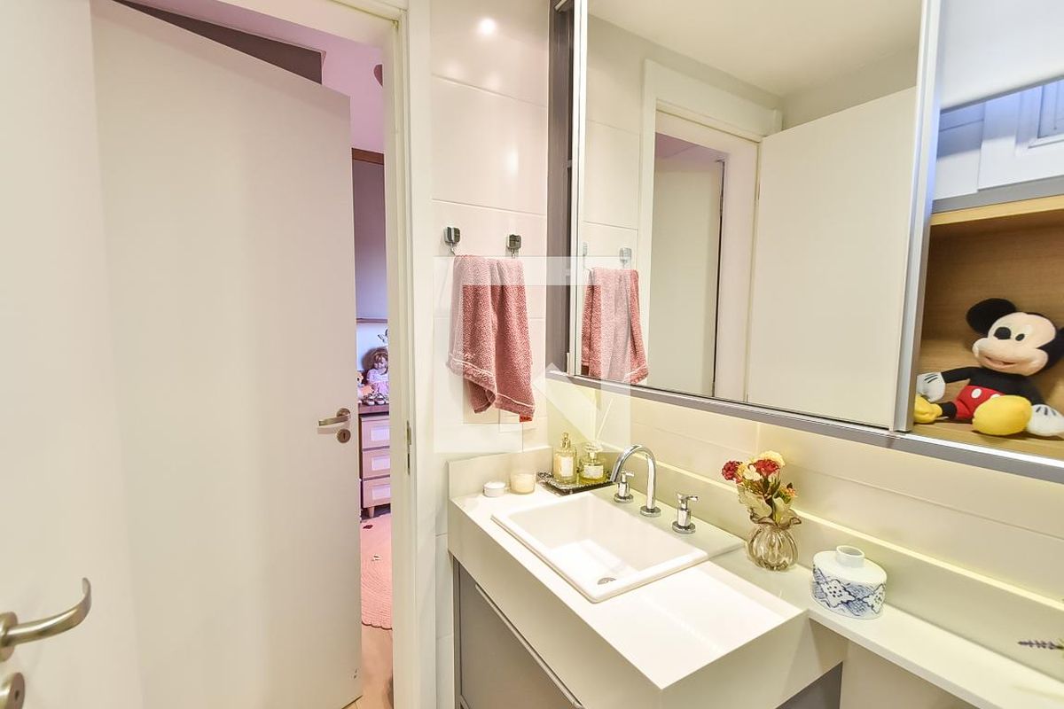 Apartamento, 3 quartos, 140 m² - Foto 24