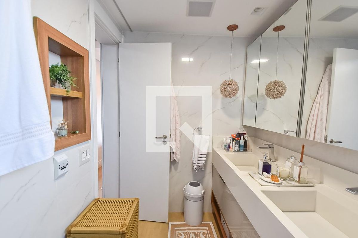 Apartamento, 3 quartos, 140 m² - Foto 37