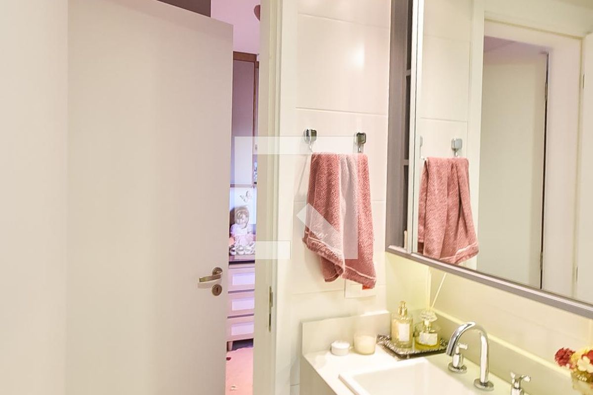 Apartamento, 3 quartos, 140 m² - Foto 25