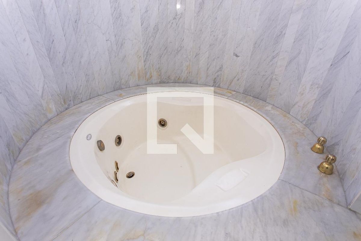 Apartamento, 4 quartos, 245 m² - Foto 59