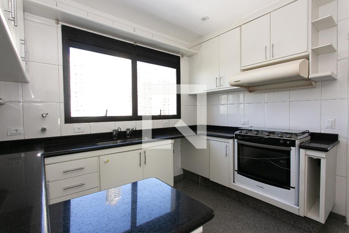 Apartamento, 4 quartos, 245 m² - Foto 60