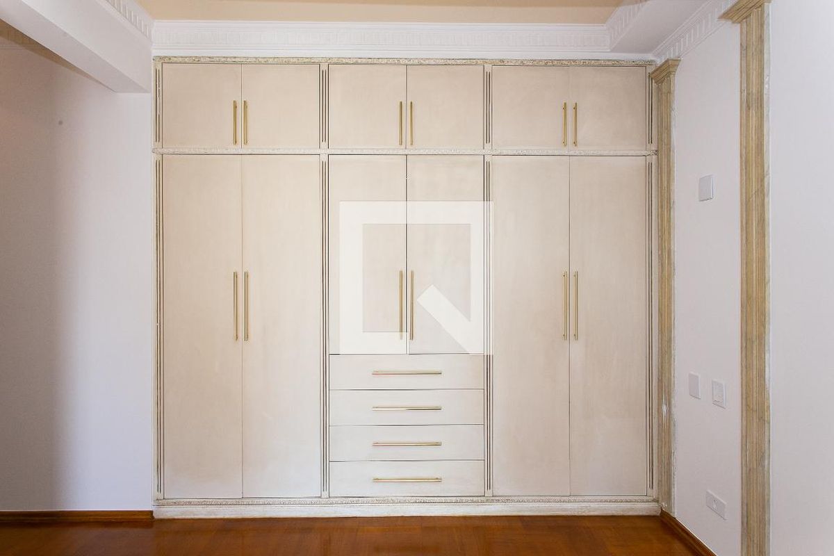 Apartamento, 4 quartos, 245 m² - Foto 37