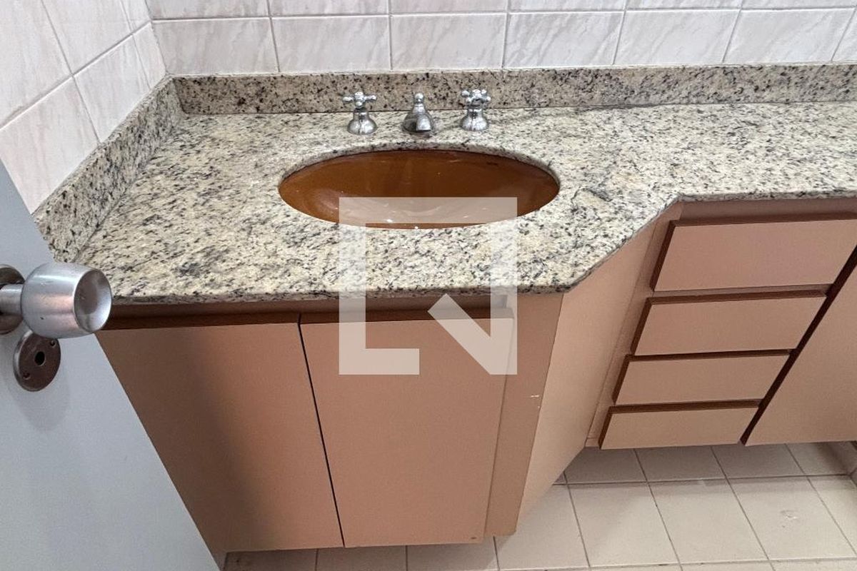 Apartamento, 2 quartos, 69 m² - Foto 19