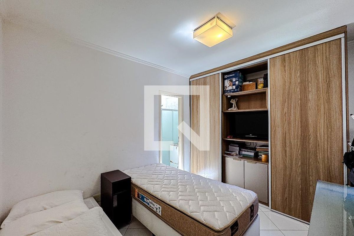 Casa, 3 quartos, 250 m² - Foto 23