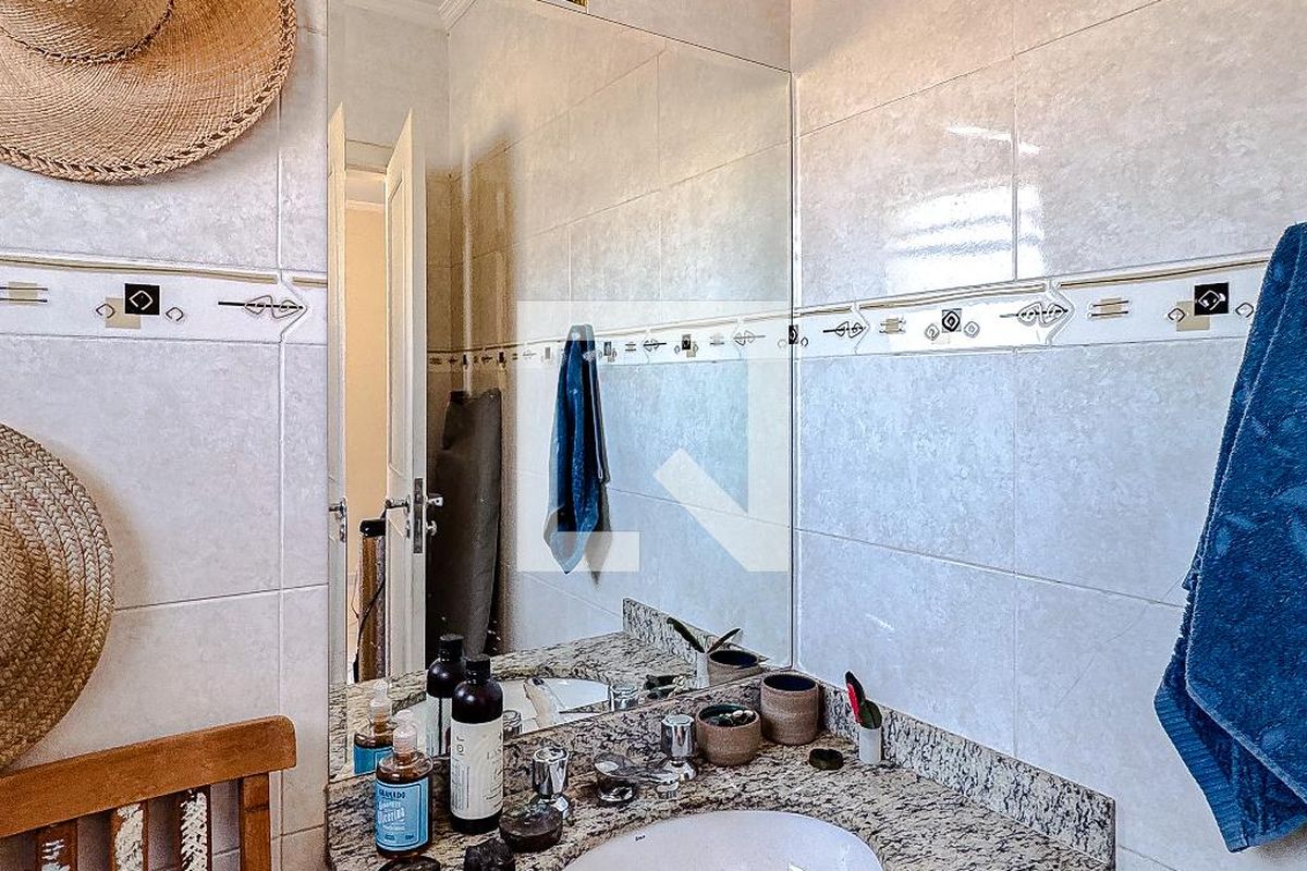 Casa, 3 quartos, 250 m² - Foto 39