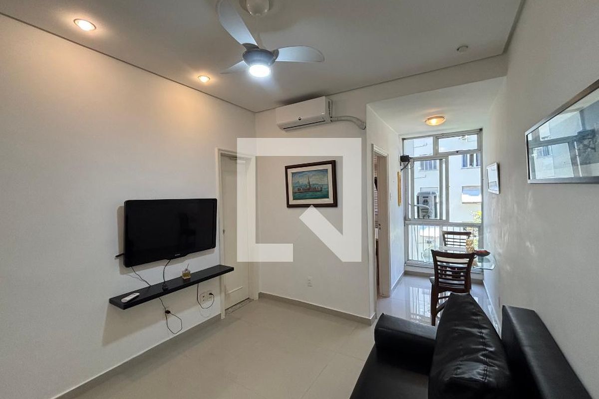 Apartamento, 1 quarto, 40 m² - Foto 1