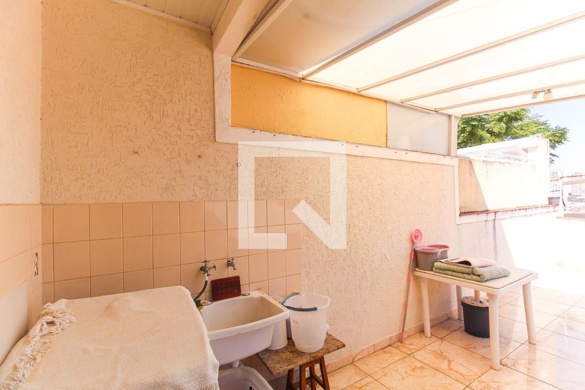 Casa, 3 quartos, 184 m² - Foto 24