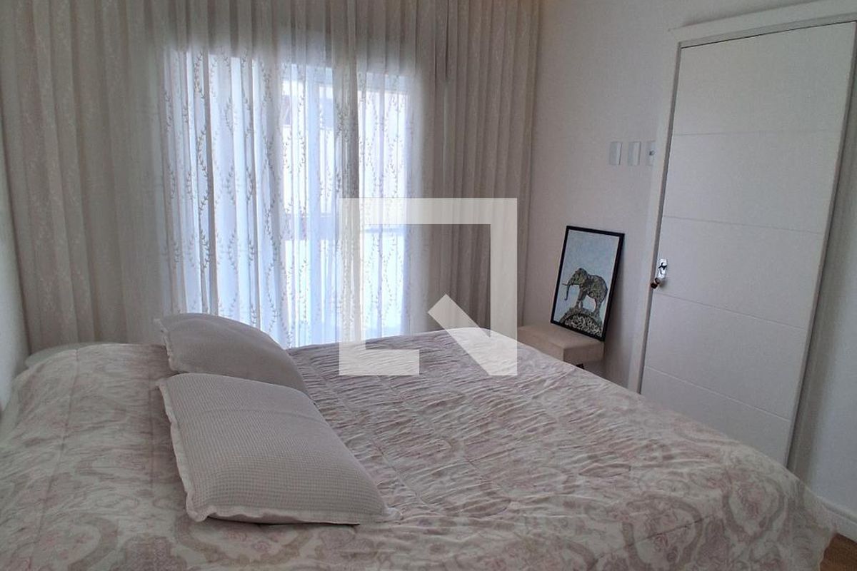 Casa à Venda - Mansões Santo Antônio, 3 Quartos,  200 m2 em , Campinas - sp | SoloBR