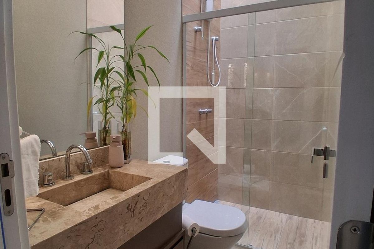 Casa à Venda - Mansões Santo Antônio, 3 Quartos,  200 m2 em , Campinas - sp | SoloBR