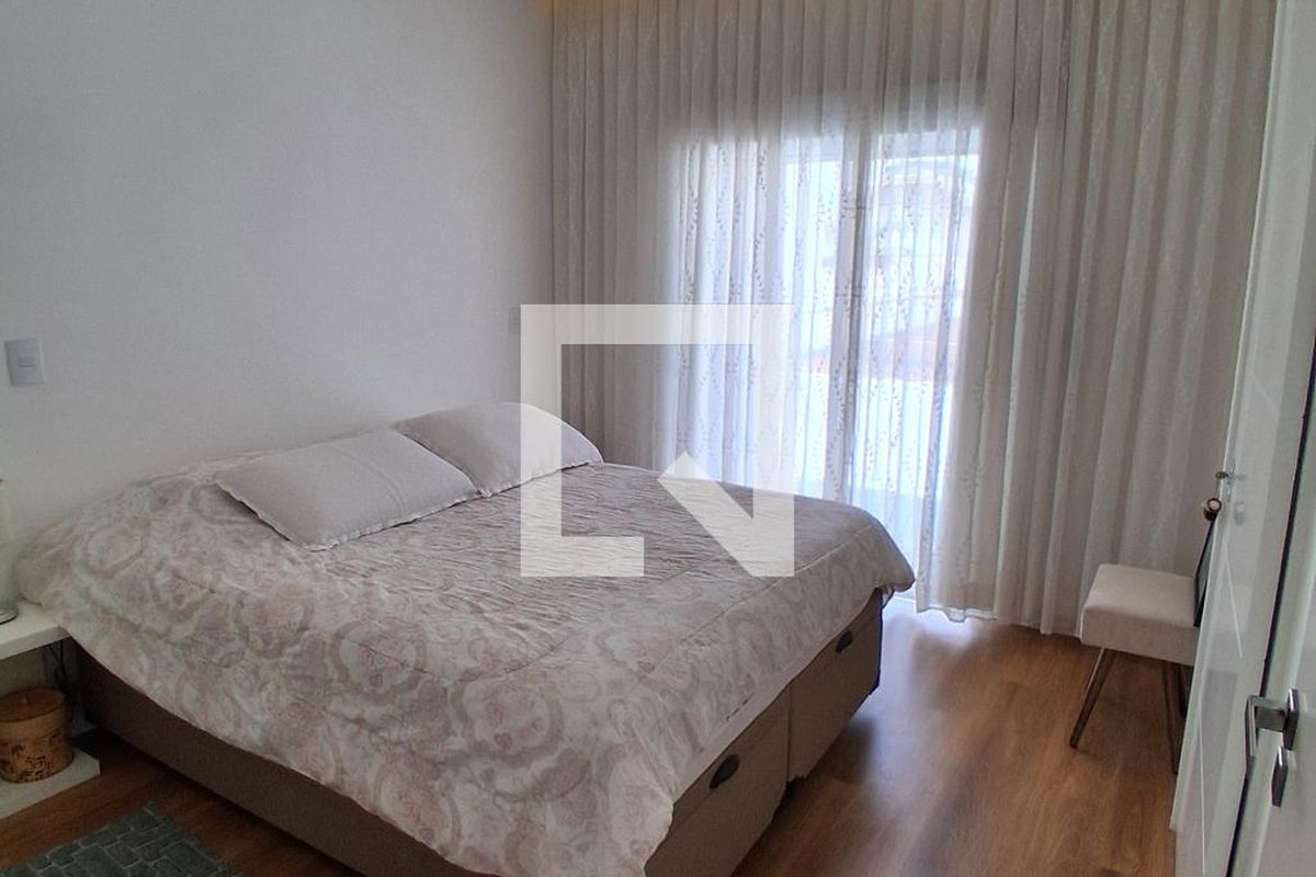 Casa à Venda - Mansões Santo Antônio, 3 Quartos,  200 m2 em , Campinas - sp | SoloBR
