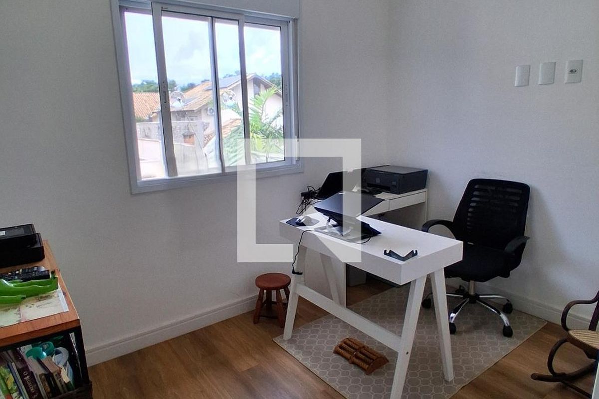 Casa à Venda - Mansões Santo Antônio, 3 Quartos,  200 m2 em , Campinas - sp | SoloBR
