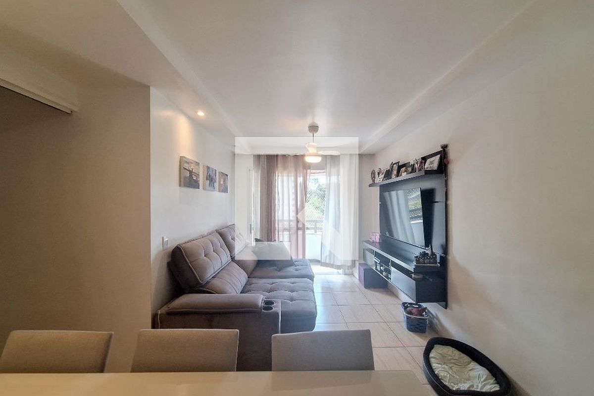 Apartamento, 3 quartos, 72 m² - Foto 2