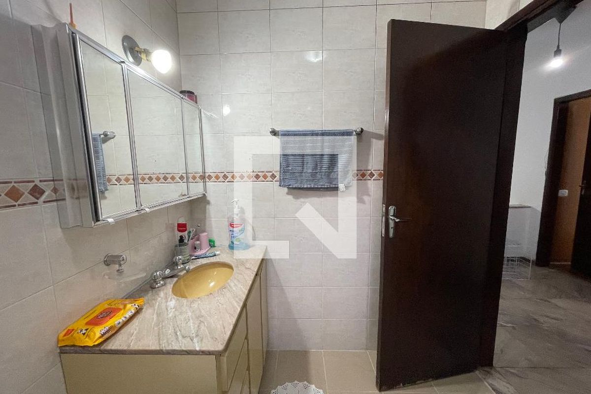 Casa, 4 quartos, 190 m² - Foto 39