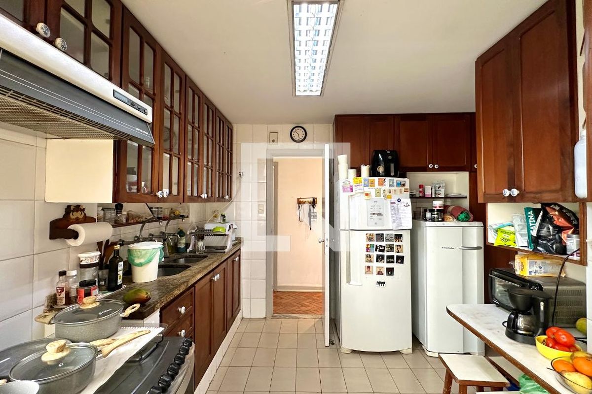 Apartamento, 4 quartos, 132 m² - Foto 31