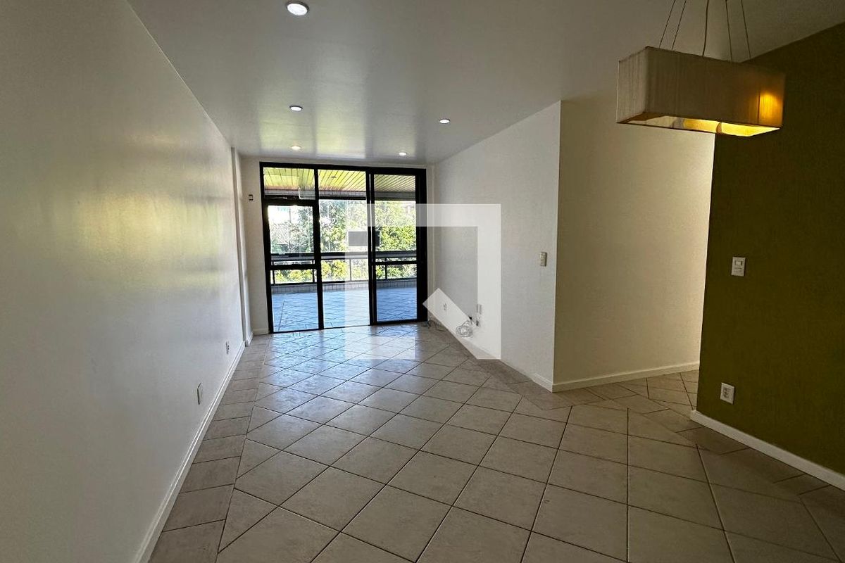 Apartamento, 3 quartos, 111 m² - Foto 2