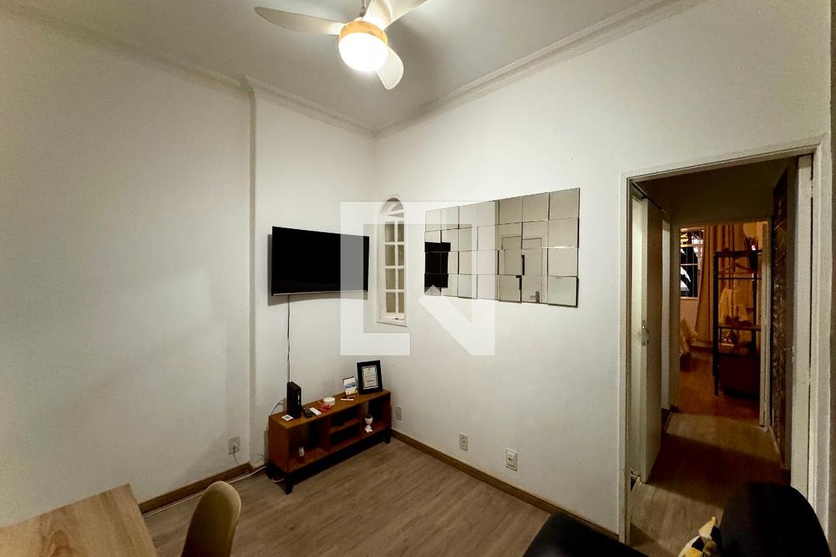 Apartamento, 1 quarto, 32 m² - Foto 1
