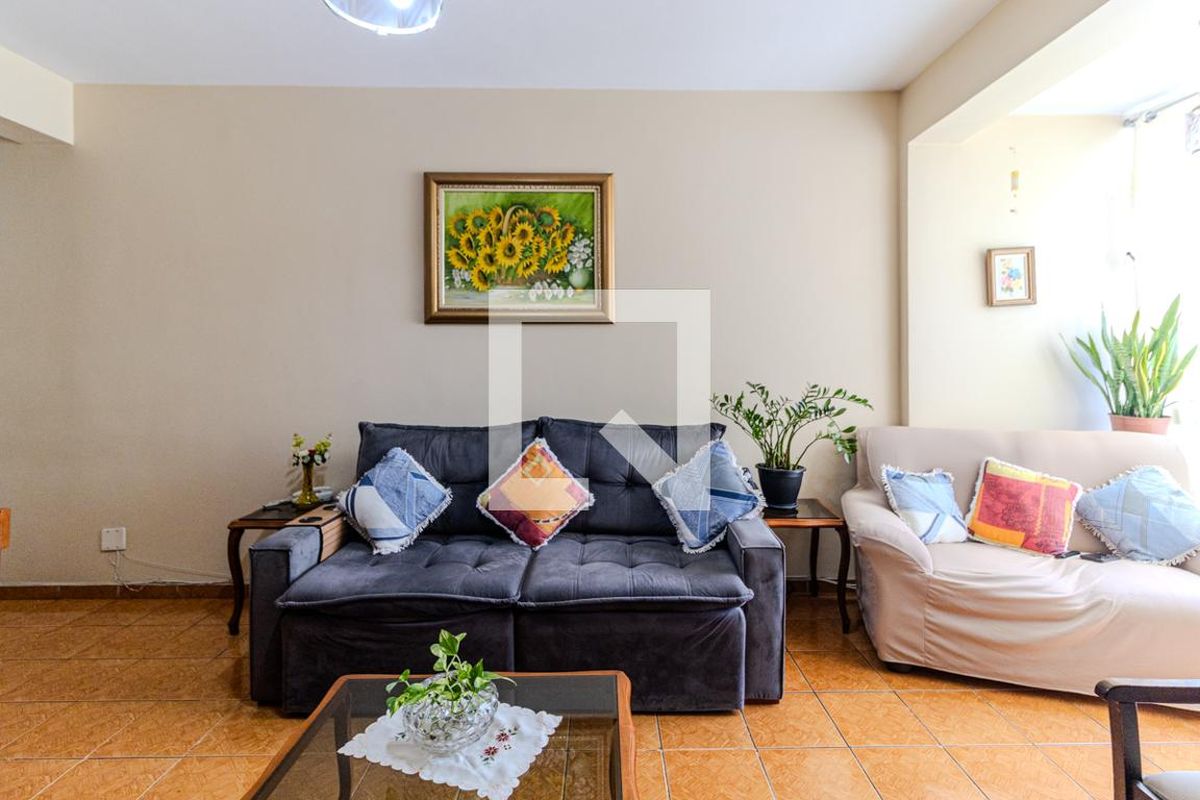 Apartamento, 3 quartos, 75 m² - Foto 3