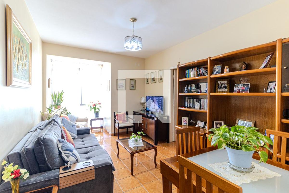 Apartamento, 3 quartos, 75 m² - Foto 1