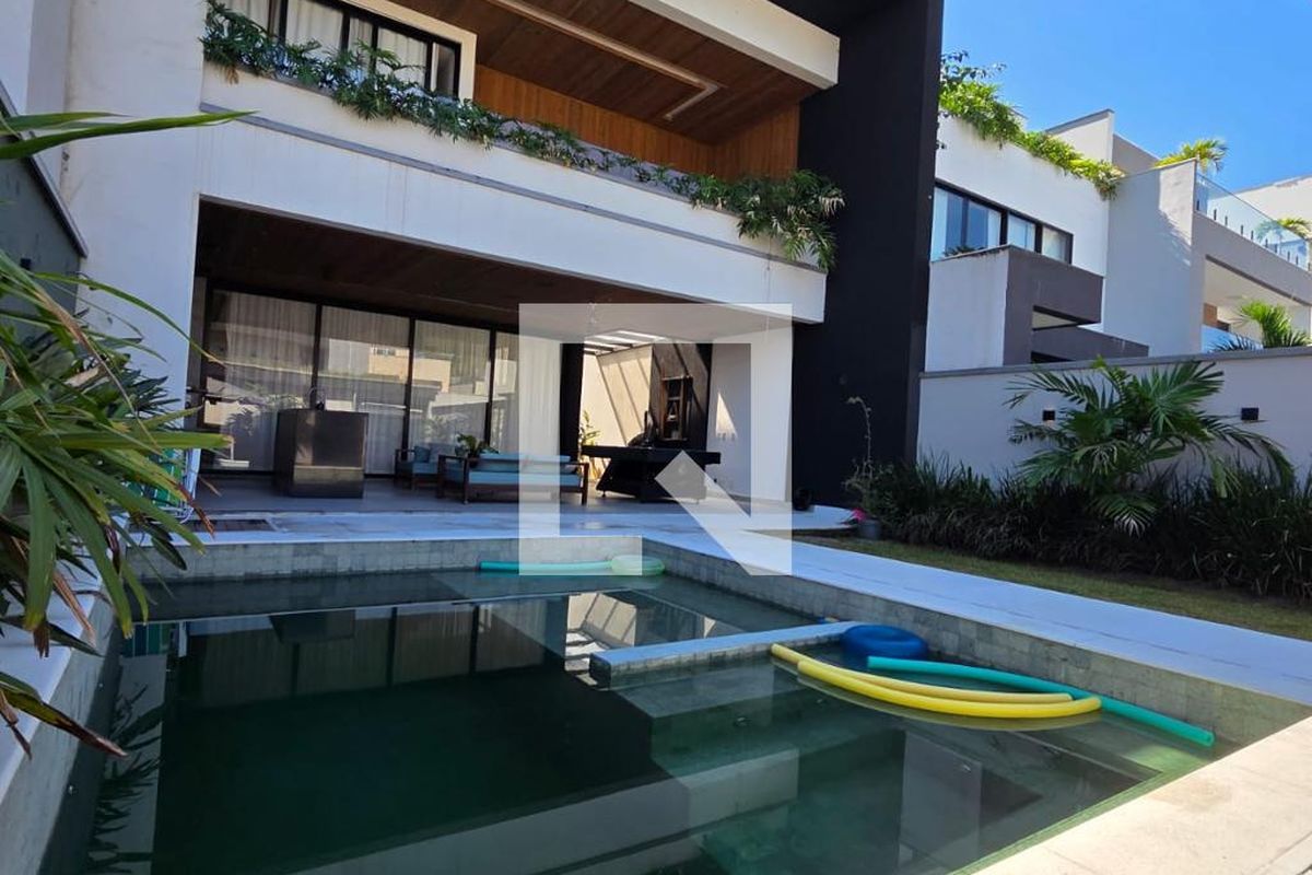 Casa, 3 quartos, 380 m² - Foto 32