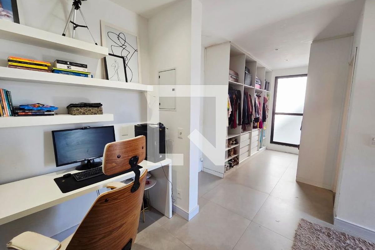 Casa, 3 quartos, 380 m² - Foto 19