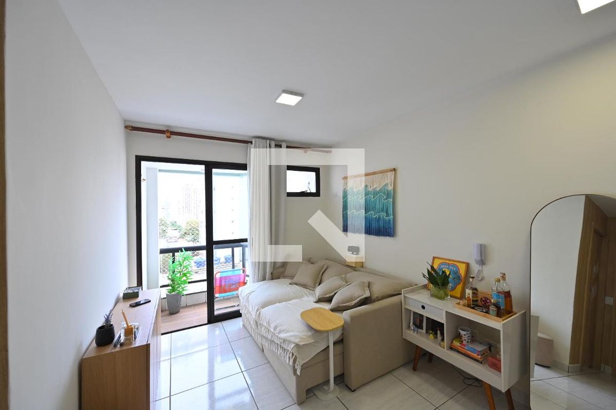 Apartamento, 1 quarto, 37 m² - Foto 2