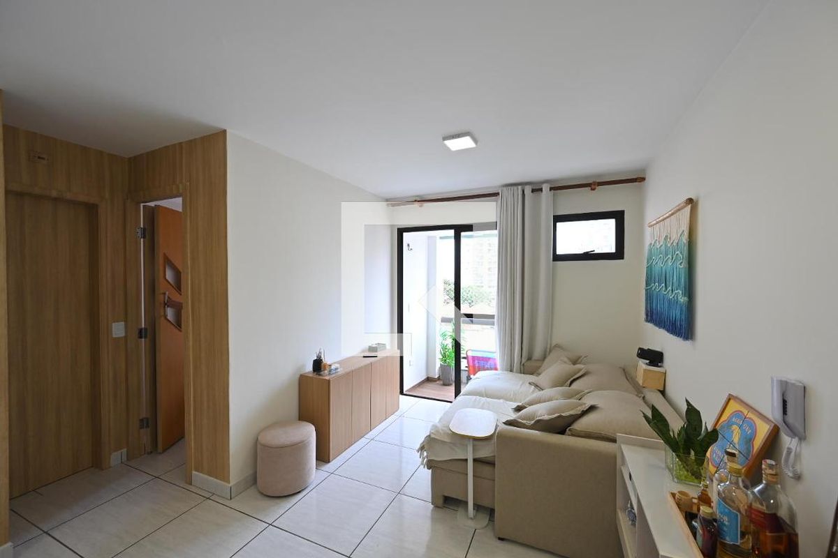 Apartamento, 1 quarto, 37 m² - Foto 1