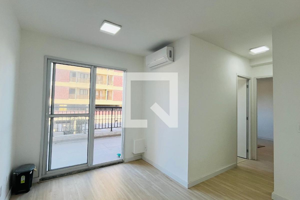 Apartamento à Venda - Centro, 2 Quartos,  80 m2 em , Campinas - sp | SoloBR