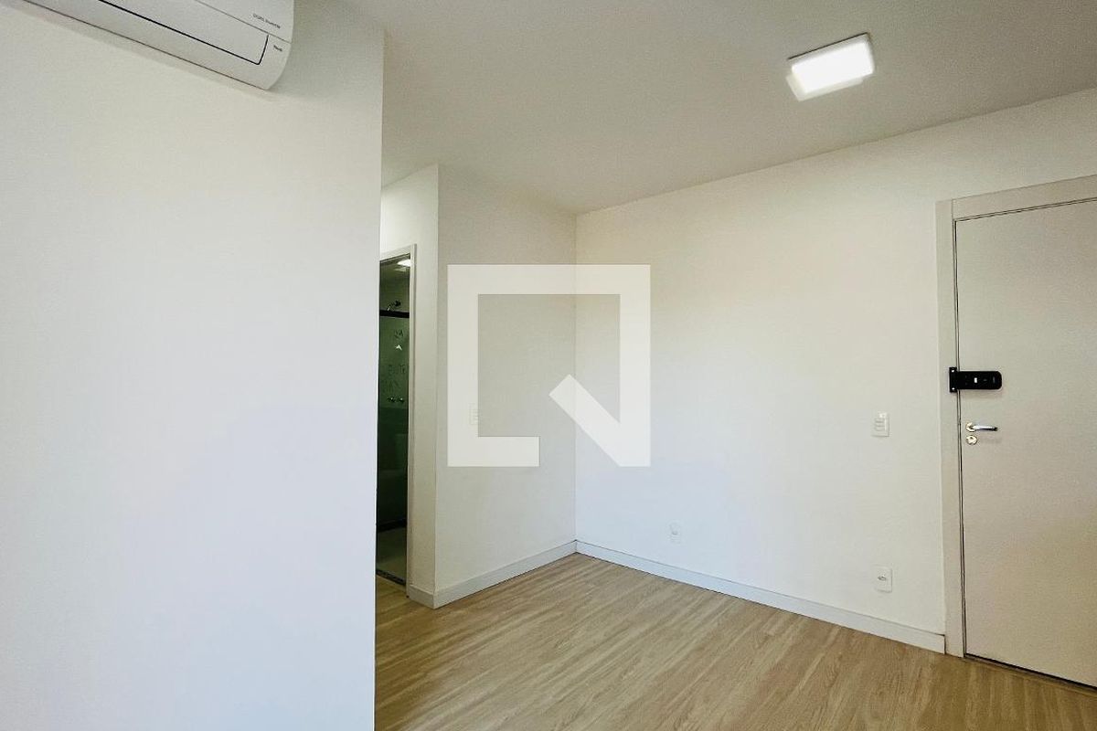 Apartamento à Venda - Centro, 2 Quartos,  80 m2 em , Campinas - sp | SoloBR