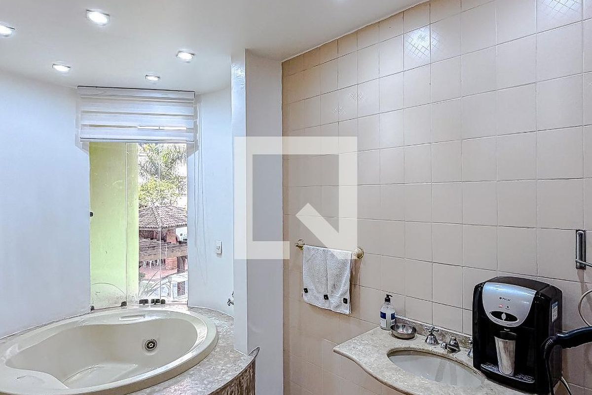 Casa, 3 quartos, 920 m² - Foto 46