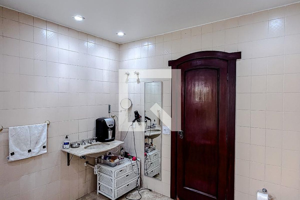 Casa, 3 quartos, 920 m² - Foto 48