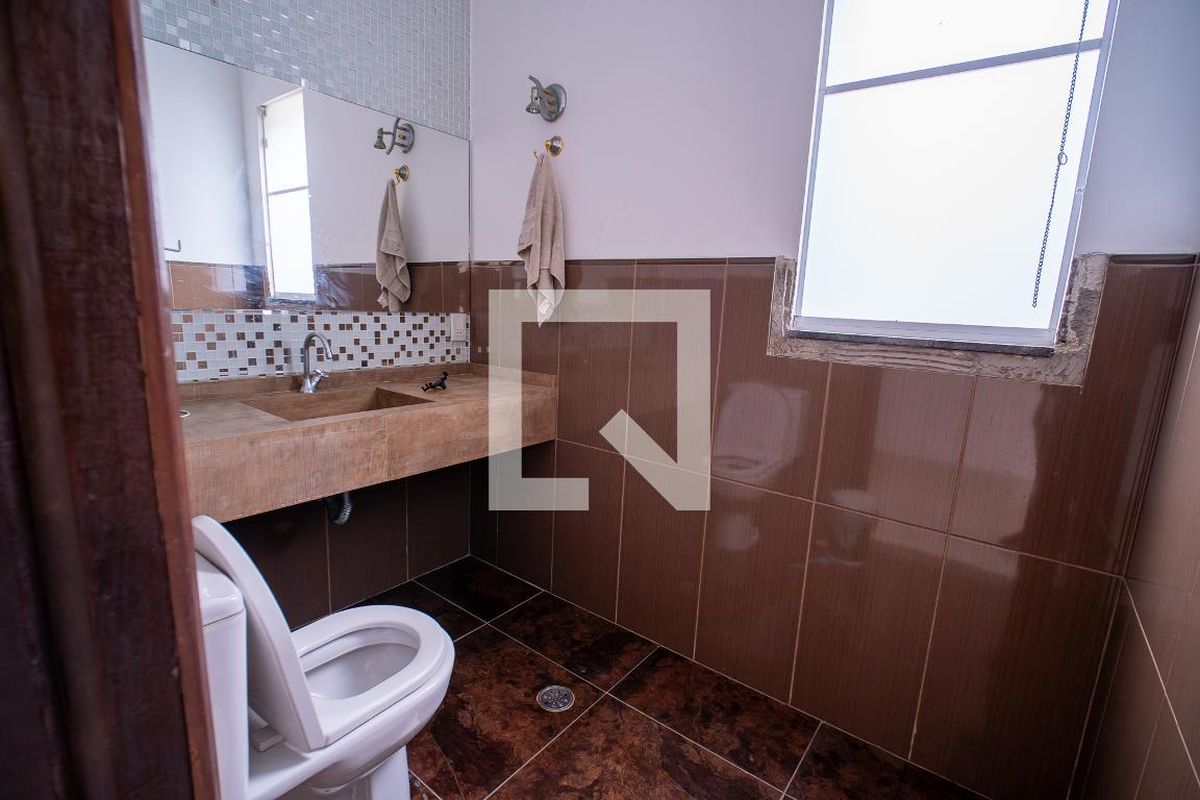 Casa, 4 quartos, 250 m² - Foto 32