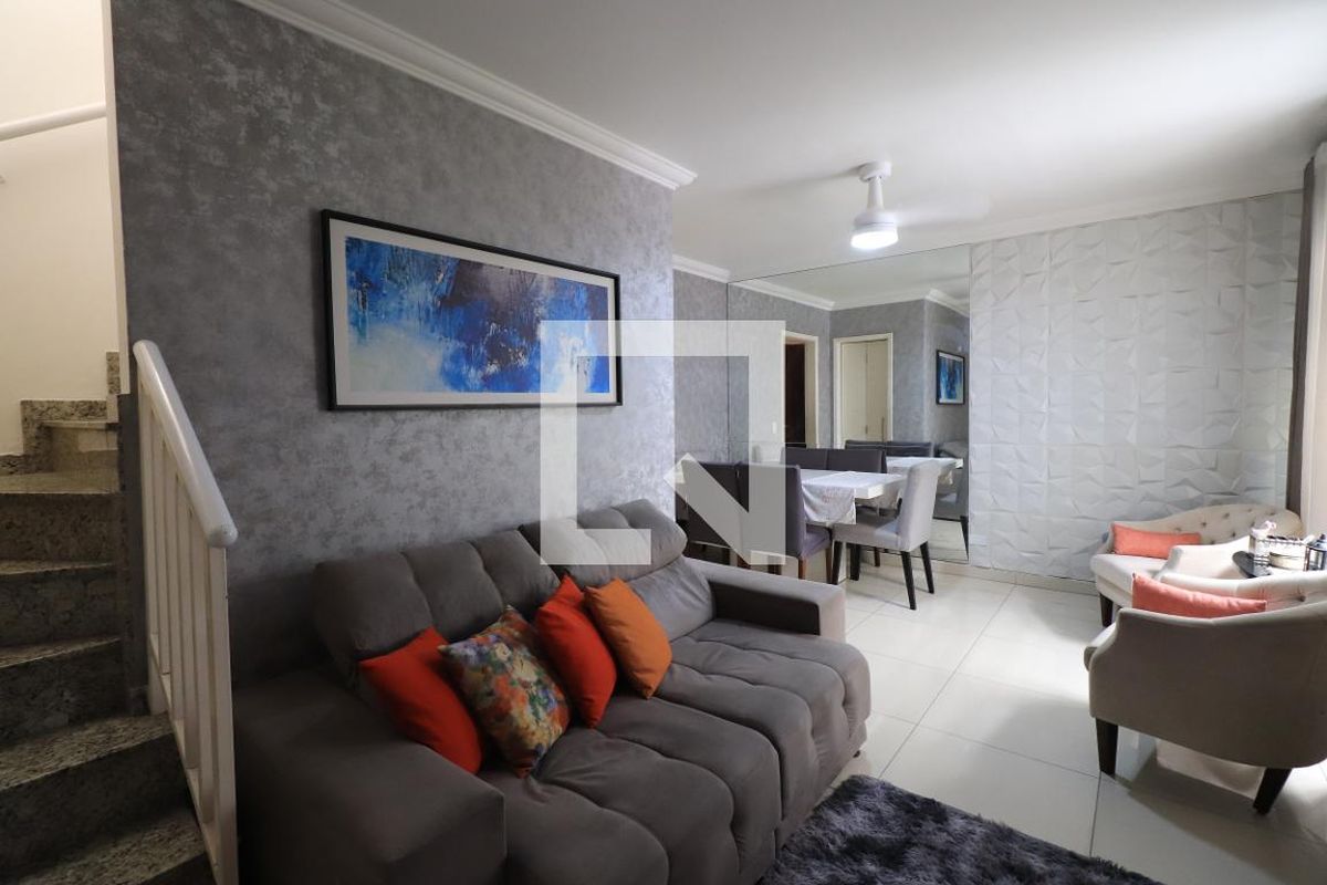Casa, 2 quartos, 87 m² - Foto 1
