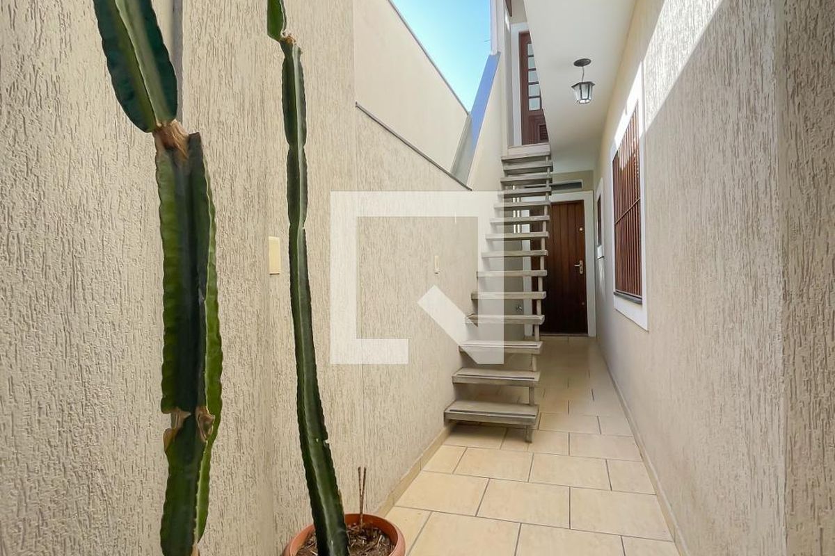 Casa, 2 quartos, 200 m² - Foto 37