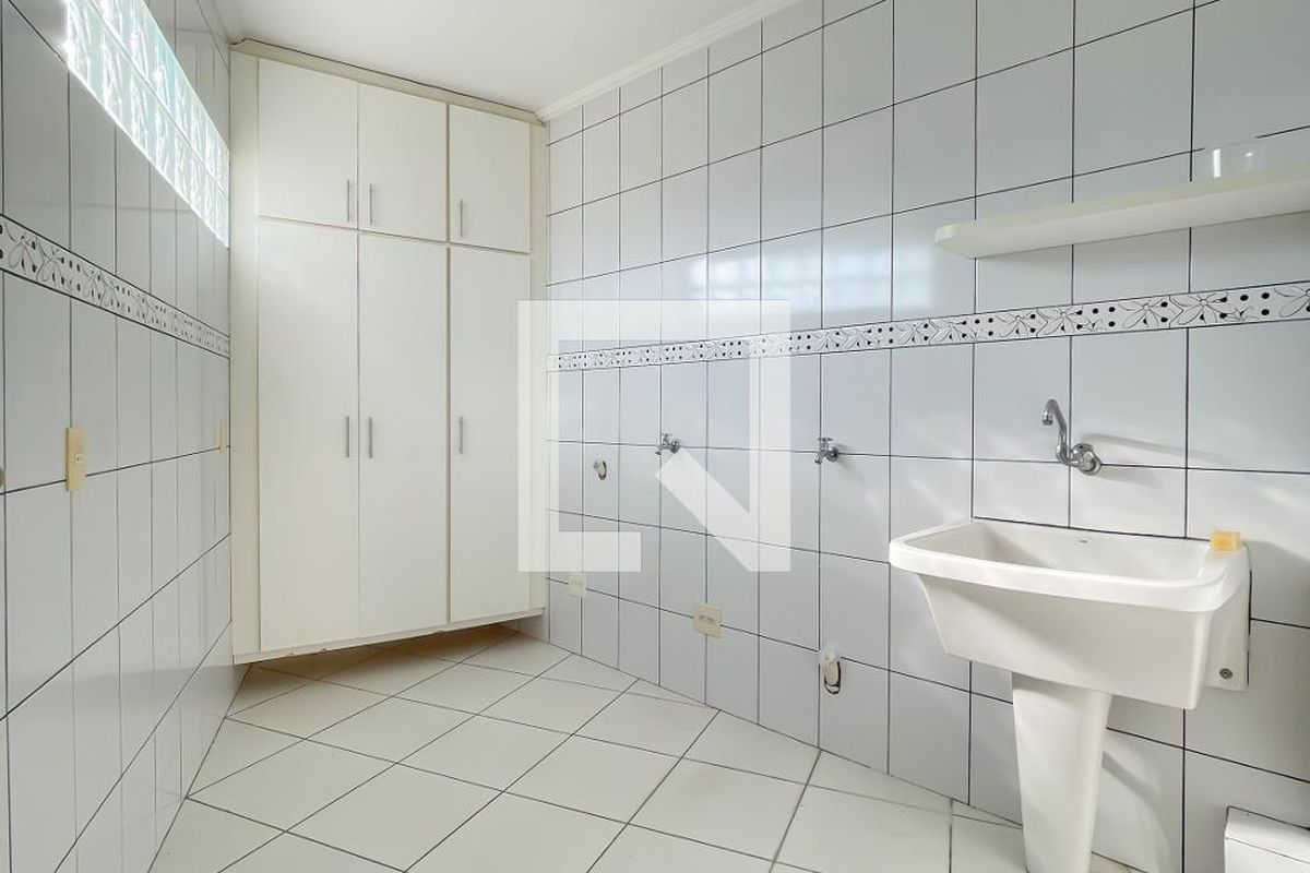Casa, 2 quartos, 200 m² - Foto 32
